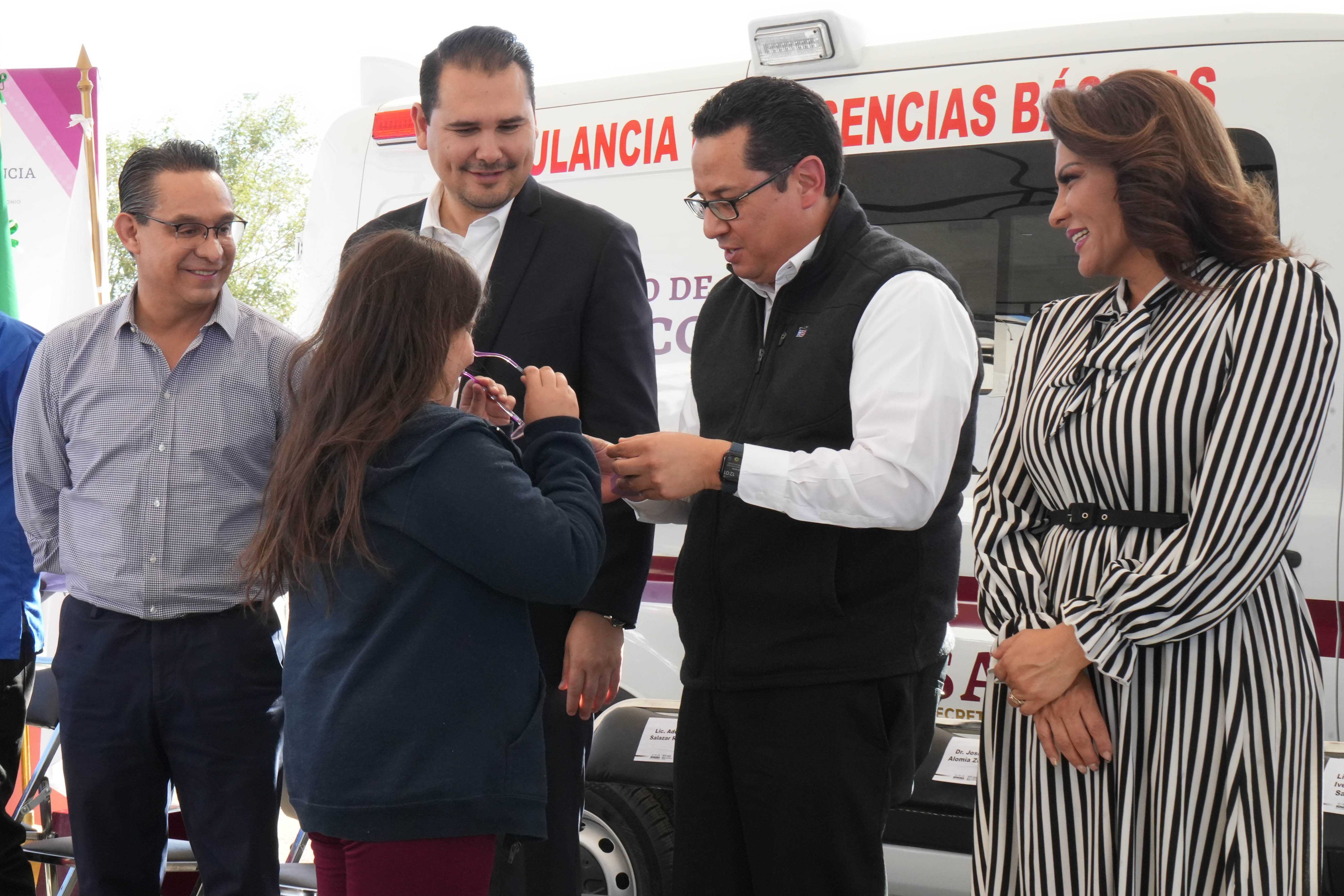 Entrega el Patronato de la Beneficencia Pública más de mil apoyos individuales y 13 ambulancias en Sonora
